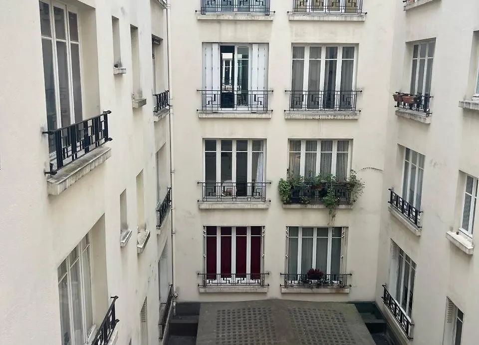 Cozy appart near Bastille-1